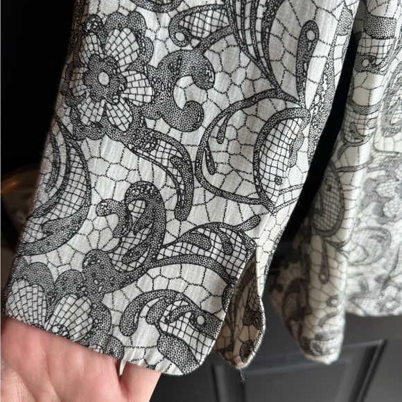 Adrianna Papell Patterned Floral Blazer Black and White Size 8 - Picture 5 of 10